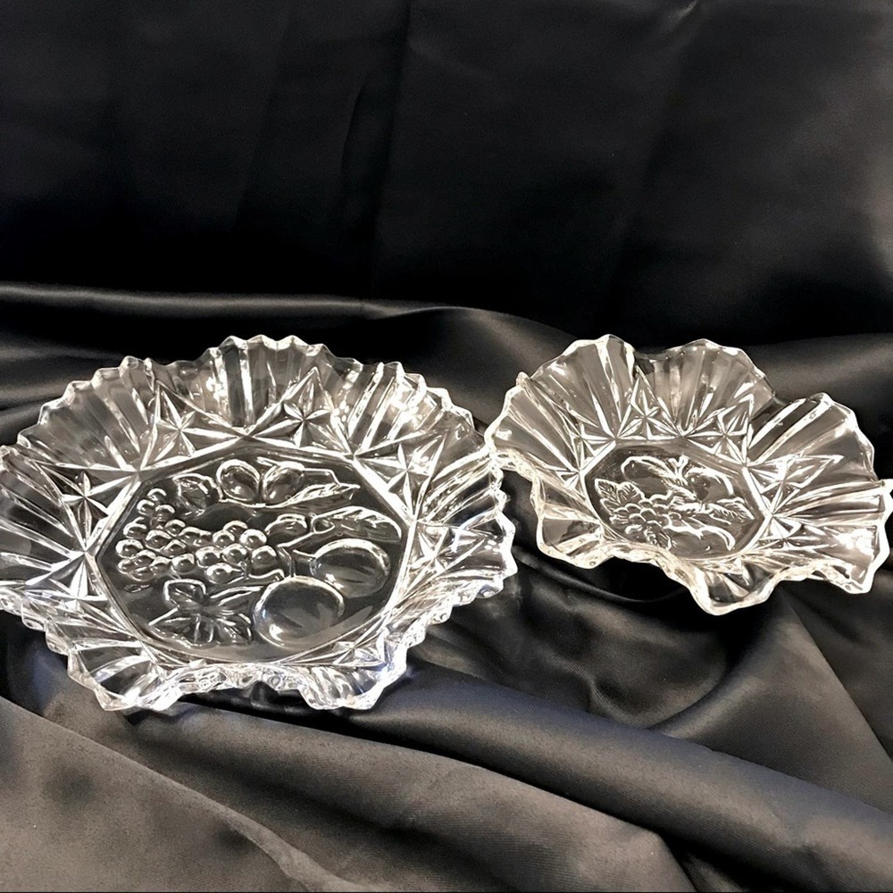 Vintage Pioneer Intaglio Fruit Crystal Ruffled Serving Set by Federal
